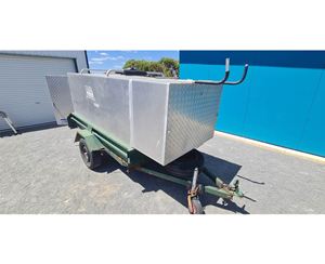 2014 Loadstar Single Axle Box Top Trailer