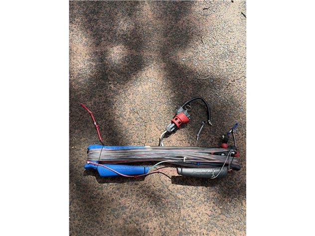 2025 Ozone Zephyr V8 Ultra-X - 17 metre