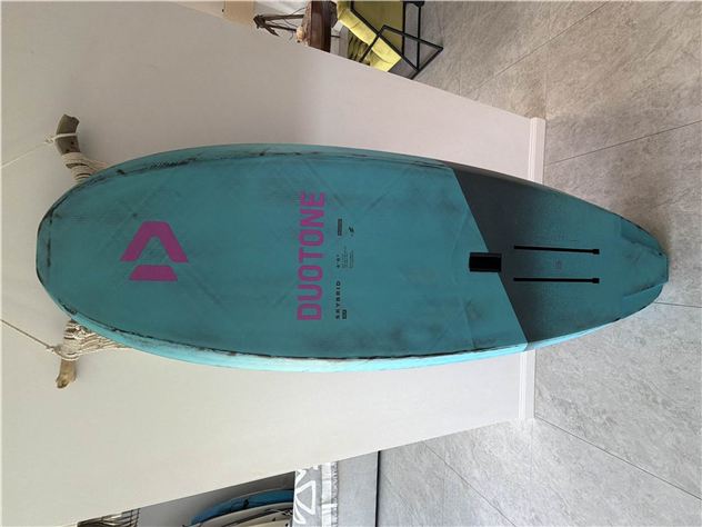 2026 Duotone Skybrid Sls - 6' 0", 115 Litres