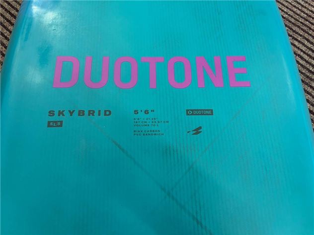 2025 Duotone Skybrid 5'6" - 5' 6", 70 Litres