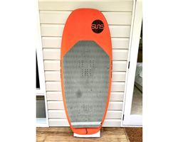 Sunova Suns 109 Litres 5' 8" foiling wind wing foilboard