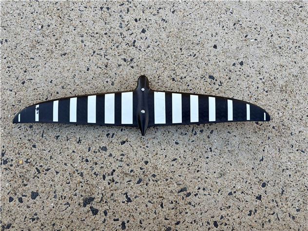 Armstrong Ma 1000.   Hs 1050. Ha 195 Tail