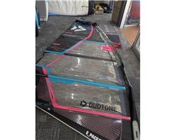 Duotone Epace Hd 5.4 metre windsurfing sail