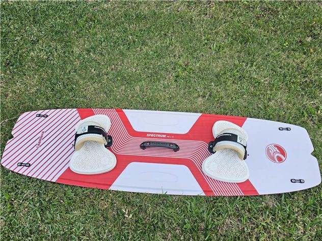 2022 Cabrinha Spectrum - 148 cm