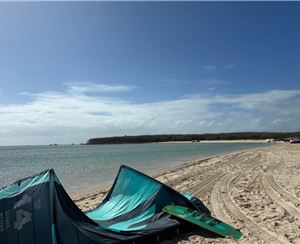 2021  F-One - 14 metre