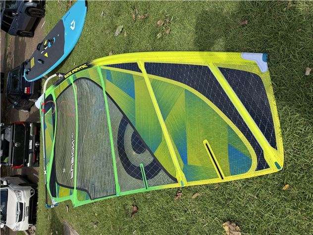 Neil Pryde Fusion Hd - 6.8 metre