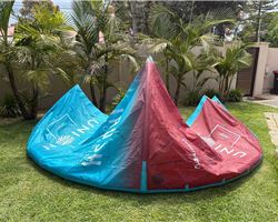  Airush Union 10 metre kiteboarding kite