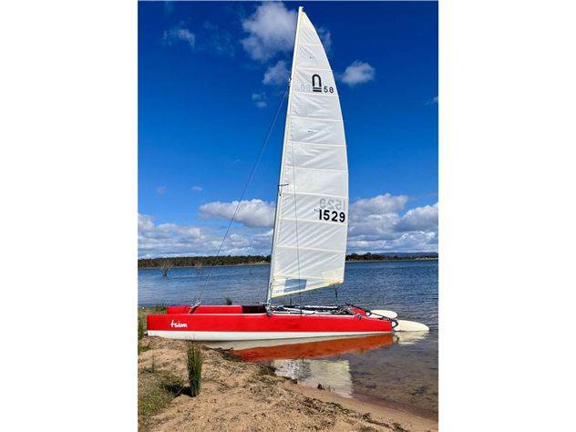 Nacra 5.8 - 5.8 metre