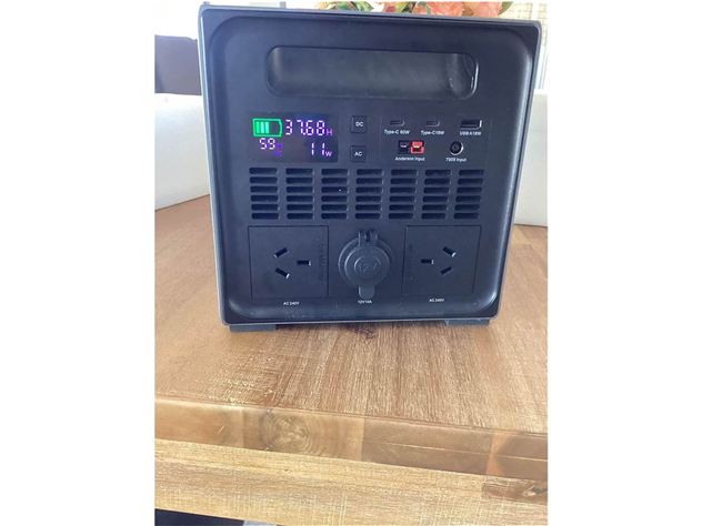 2024 Voltz Power Station 1000 W