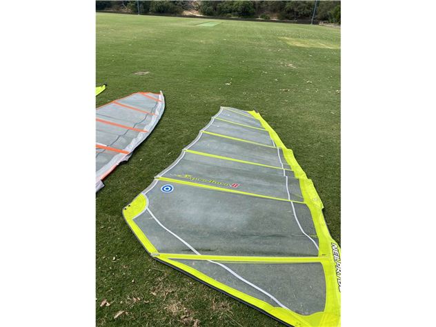 Bic Bic Nova + 3 Sails - 280 cm, 180 litres