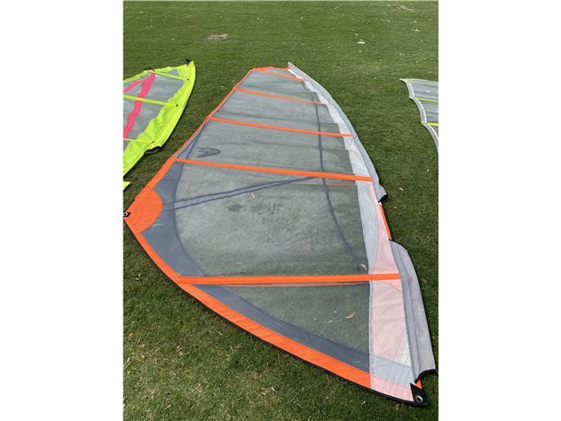 Bic Bic Nova + 3 Sails - 280 cm, 180 litres