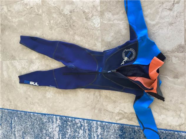 2021 Gul Vortex 3/2 Steamer Medium/Tall Welded Seams 3M Gul Vortex 3/2 Steamer Wetsuit M/T