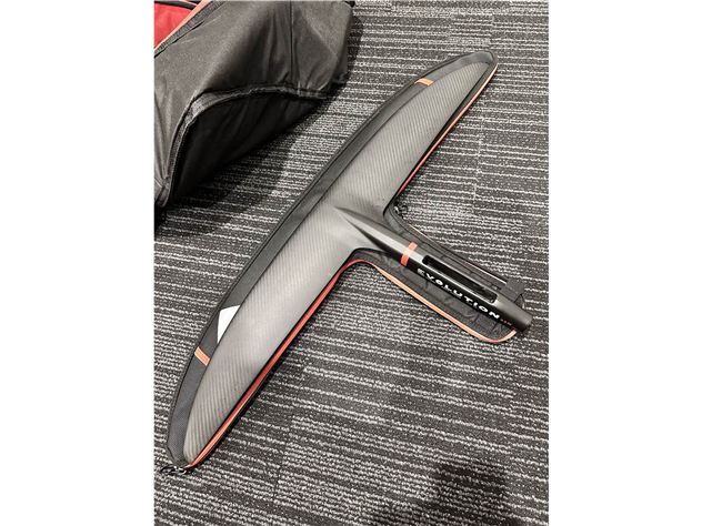 2025 Unifoil Progression & Evo Sale 35% - 30% Off - 806 cm