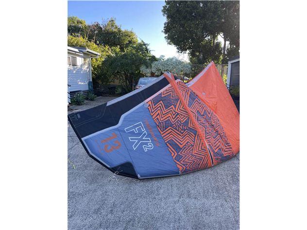 2022 Cabrinha Fx2 - 13 metre