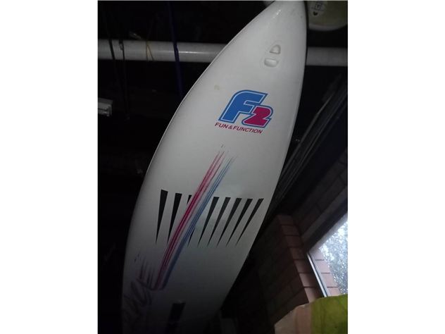 F2 Lightning Race - 380 cm, 220 litres