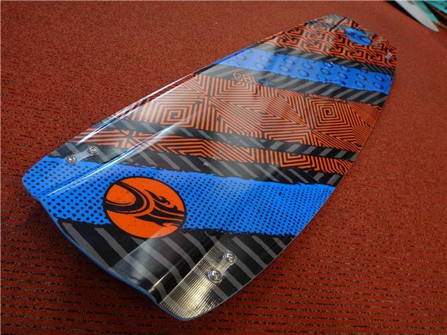 2017 Cabrinha Cbl - 136 cm