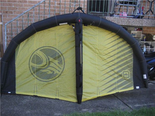 2022 Cabrinha Cross & Cross 2 Wings