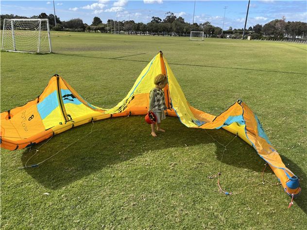 2019 Duotone Neo - 8 metre