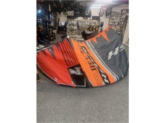2020 Naish Slash - 7 metre