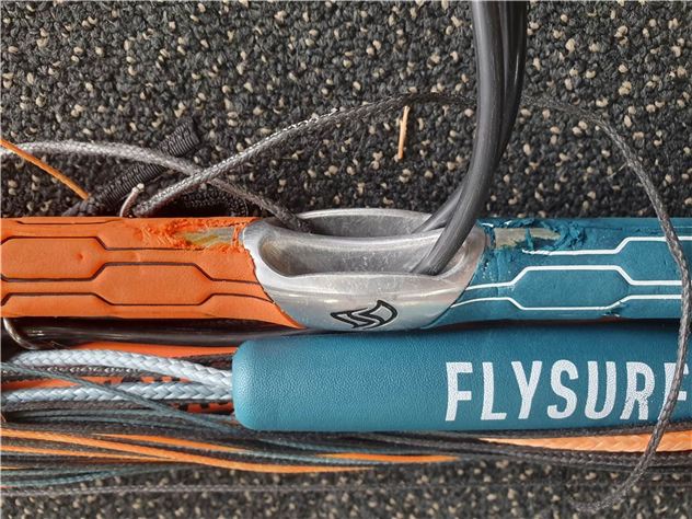 Flysurfer Infinity Bar M