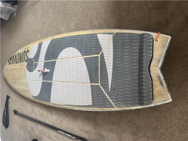 Sunova Skate Xl Xxx Tec - 8' 8", 21.25 inches