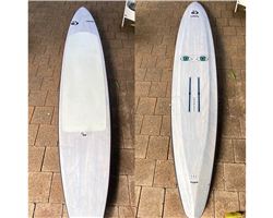Sunova Aviator 8' 8" foiling sup foilboard