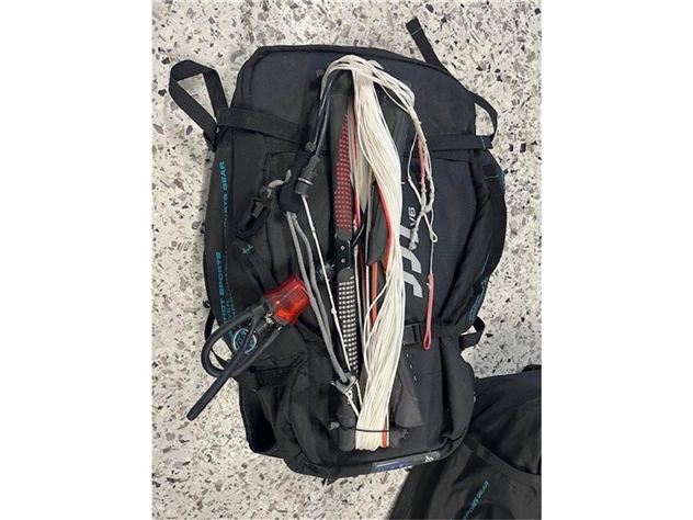 2022 Slingshot Sst V6 - 12 metre