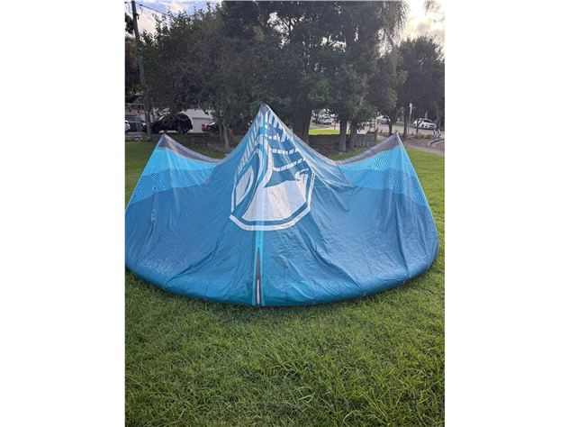 2018 Cabrinha Fx - 12 metre