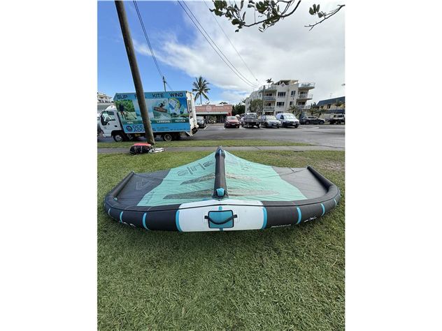 2022 Duotone Slick Sls - 5.5 metre