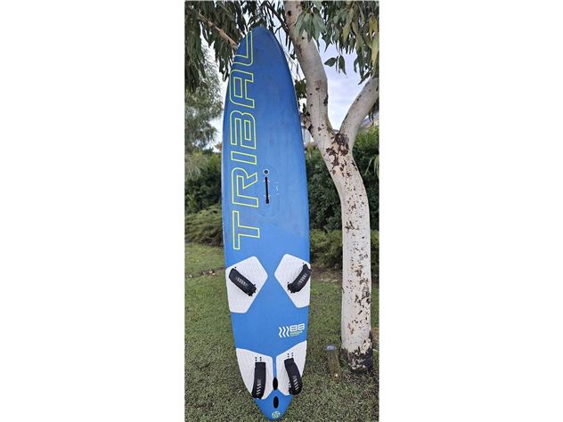 2025 Tribal Radix - 239 cm, 135 litres