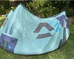 Duotone Neo Sls 9 metre kitesurfing kite