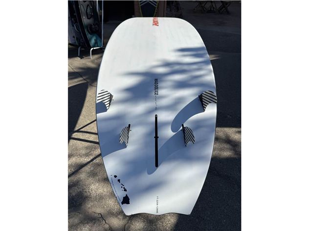 2025 Naish Maddog X32 - 9' 0", 32 inches