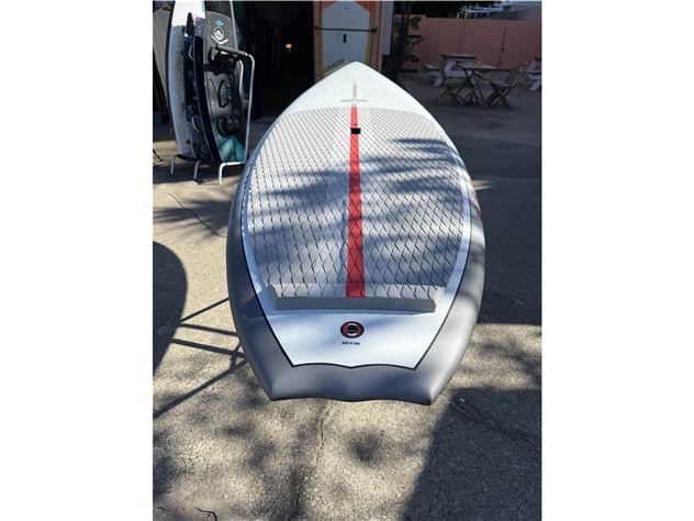 2025 Naish Maddog X32 - 9' 0", 32 inches