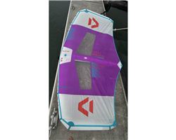 Duotone Slick 4.5 metre foiling wind wing