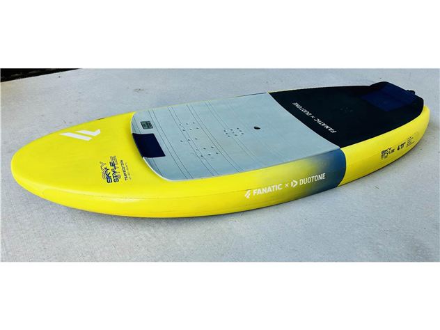 2023 Duotone Sky Style Te - 4' 11", 75 Litres