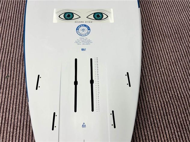 2023 Starboard Hyoernut 5 In Q - 8' 0", 31.5 inches