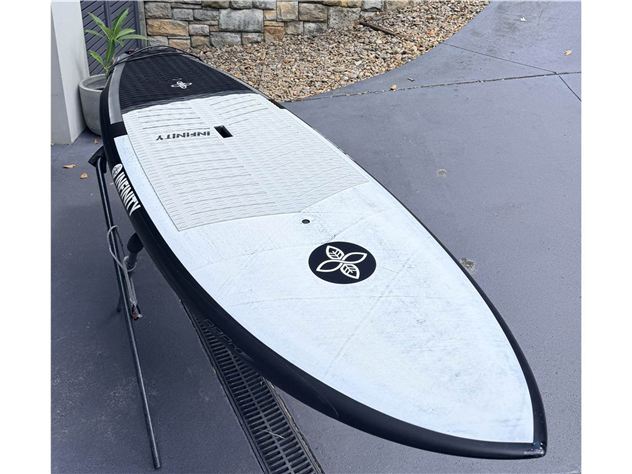 Infinity B-Line - 8' 8", 31 inches