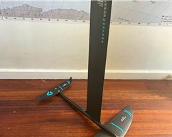 Duotone Sls Carbon 90 cm foiling kite foilboard