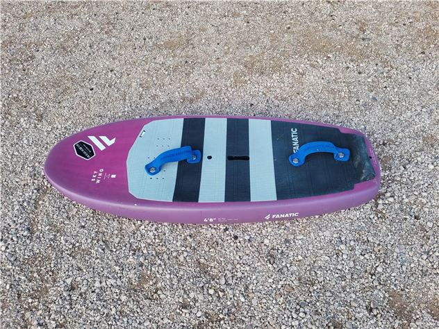 2023 Fanatic North Nova 4.2 - 4' 8", 60 Litres