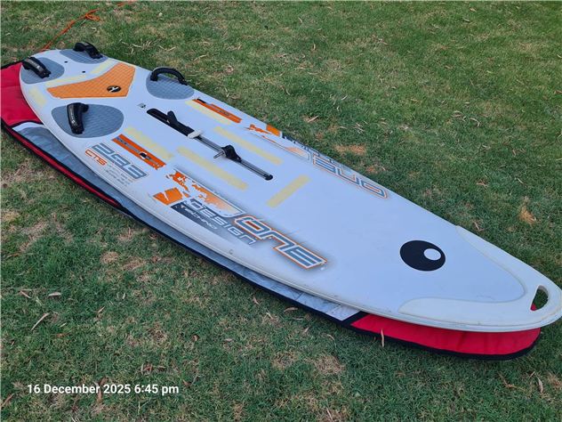 Bic Techno 293 - 293 cm, 205 litres