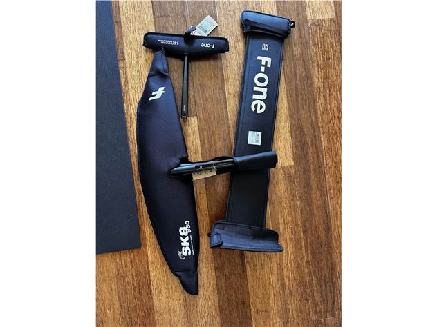 2025 F-One Ex-Demo Clearance Masts, Foils & Stabs