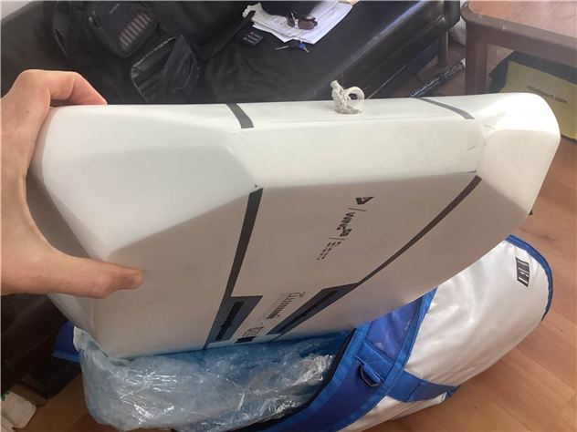 2025 Armstrong Wing Fg - 142 cm, 58 Litres