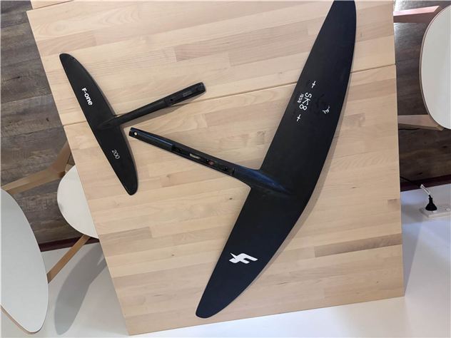 2024 F-One Sk8 - 1050 cm