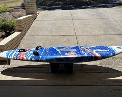 Bic F2 124 litre 290 cm windsurfing board