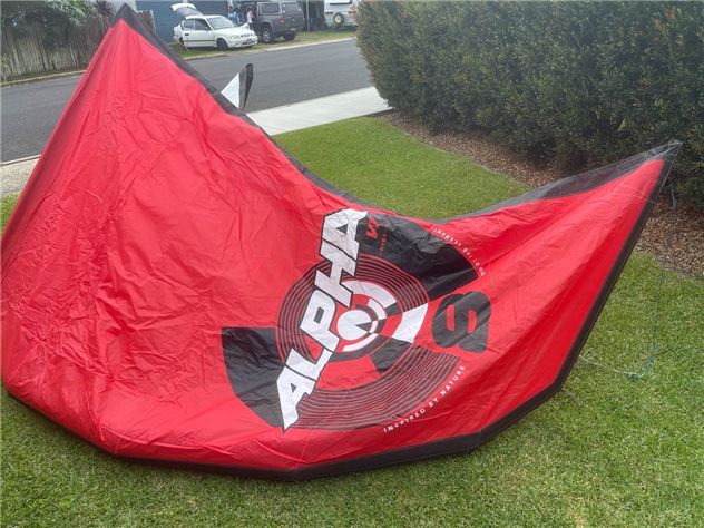 2019 Ozone Alpha V1 - 8 metre