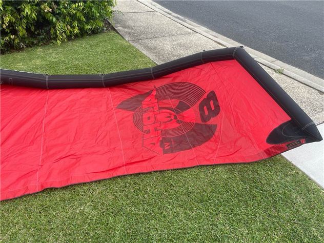 2019 Ozone Alpha V1 - 8 metre