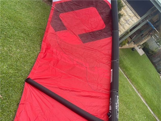 2019 Ozone Alpha V1 - 8 metre