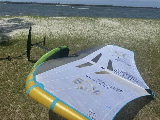 2024 Duotone Slick - 5.5 metre