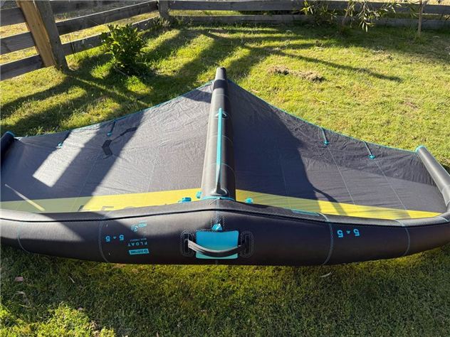 2025 Duotone Float - 5.5 metre