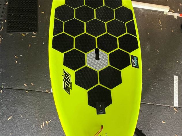 2024 DC Mid Length Wing Board - 6' 1", 108 Litres